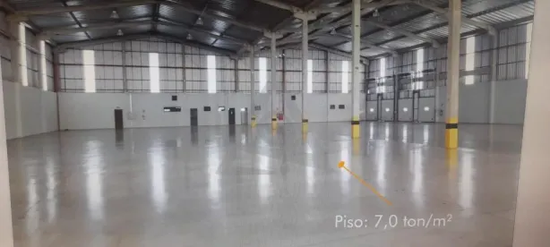 Galpão / Depósito / Armazém à venda, 2200m² no Cascata, Paulínia