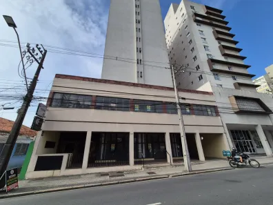 Loja / Salão / Ponto Comercial para alugar, 122m² no Cristo Rei, Curitiba