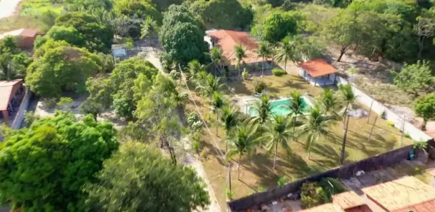 Fazenda / Sítio / Chácara com 3 Quartos à venda, 304m² no Dourado, Horizonte