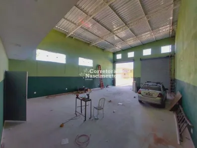 Galpão / Depósito / Armazém para alugar, 200m² no Residencial Parque dos Sinos, Jacareí