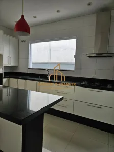 Sobrado com 4 Quartos para alugar, 215m² no Cidade Parquelandia, Mogi das Cruzes