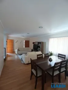 Sobrado com 4 Quartos à venda, 245m² no Jardim Elvira Dias, Poços de Caldas