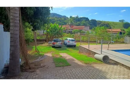 Fazenda / Sítio / Chácara com 3 Quartos para alugar, 178m² no Guaripocaba dos Souzas, Bragança Paulista