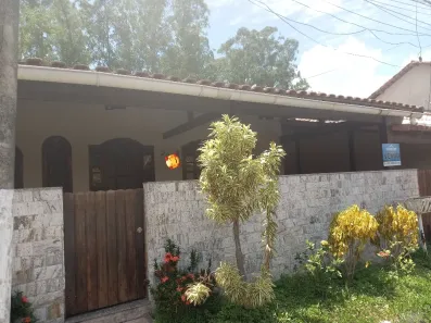 Casa de Condomínio com 2 Quartos à venda, 70m² no Rio Várzea, Itaboraí