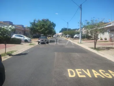 Casa de Condomínio com 3 Quartos à venda, 78m² no Loteamento Municipal São Carlos 3, São Carlos