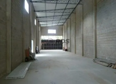 Galpão / Depósito / Armazém à venda, 600m² no Portal da Olaria, São Sebastião