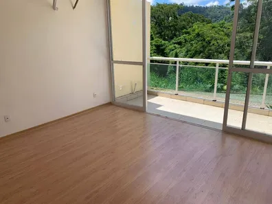 Flat com 1 Quarto à venda, 43m² no Itaipava, Petrópolis