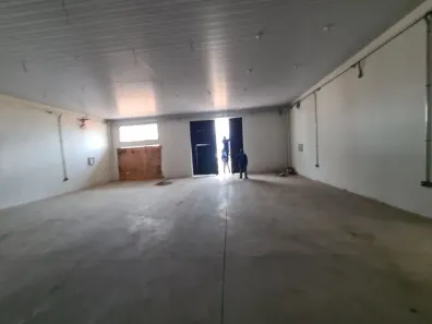 Loja / Salão / Ponto Comercial para alugar, 235m² no Jardim Apucarana, Apucarana