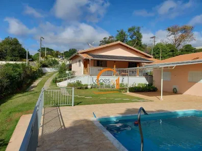 Fazenda / Sítio / Chácara com 3 Quartos para alugar, 198m² no Jardim Estância Brasil, Atibaia