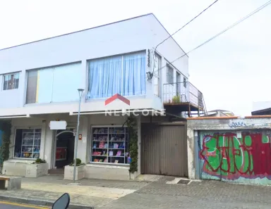 Casa com 2 Quartos à venda, 185m² no Centro, Campo Largo
