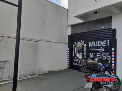 Prédio Inteiro para alugar, 80m² no Parque Residencial Maria Stella Faga, São Carlos