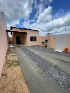 Casa com 2 Quartos para alugar, 175m² no Belchior, Sobral