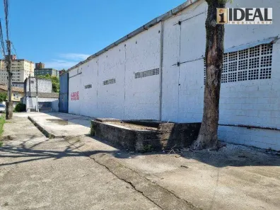 Galpão / Depósito / Armazém para alugar, 925m² no Jardim Santa Maria, Guarujá