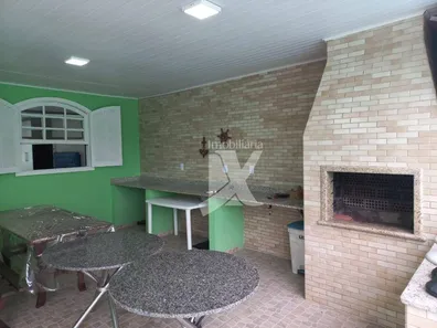 Casa com 4 Quartos para alugar, 180m² no Pontal Do Sul, Pontal do Paraná