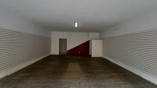 Conjunto Comercial / Sala para alugar, 95m² no Centro, Salto