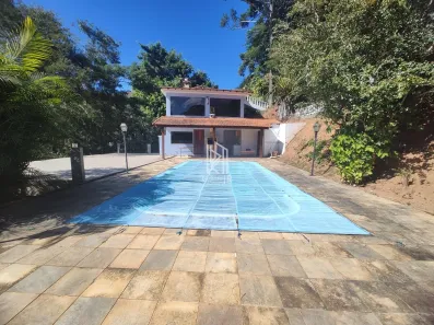 Casa com 3 Quartos à venda, 300m² no Itaipava, Petrópolis
