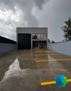 Galpão / Depósito / Armazém para alugar, 520m² no Centro, Salto