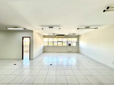 Conjunto Comercial / Sala para alugar, 120m² no Vila Lídia, Campinas