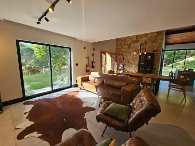 Casa de Condomínio com 3 Quartos à venda, 380m² no , Areal