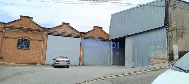 Galpão / Depósito / Armazém para venda ou aluguel, 3900m² no Vila Sul Americana, Carapicuíba