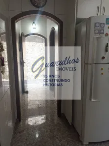 Sobrado com 4 Quartos para alugar, 430m² no Jardim Aida, Guarulhos