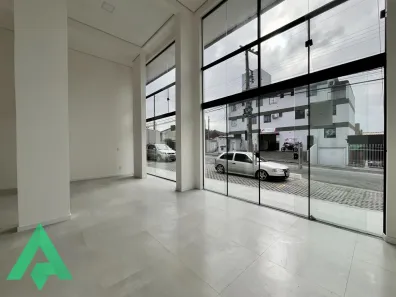 Conjunto Comercial / Sala para alugar, 62m² no Água Verde, Blumenau