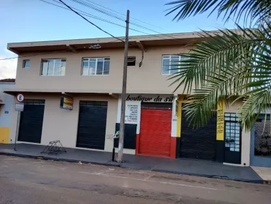 Conjunto Comercial / Sala para alugar, 38m² no Vila Araponguinha, Arapongas