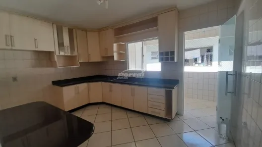 Apartamento com 3 Quartos para alugar, 90m² no Velha Central, Blumenau