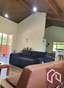 Fazenda / Sítio / Chácara com 3 Quartos à venda, 250m² no Igaratá, Igaratá