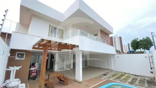 Casa com 4 Quartos à venda, 348m² no Farolândia, Aracaju