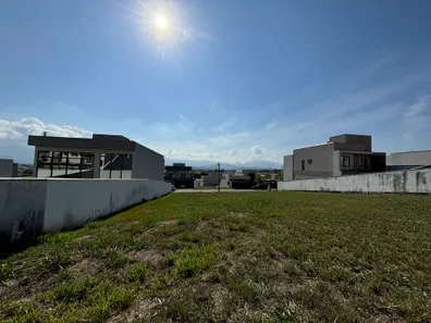 Terreno / Lote / Condomínio à venda, 385m² no Parque Ipiranga, Resende