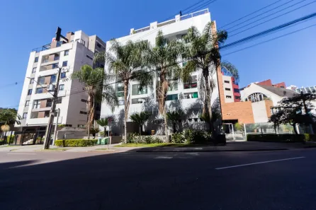 Apartamento com 2 Quartos para alugar, 56m² no Alto da Glória, Curitiba