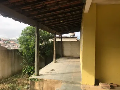 Casa com 11 Quartos à venda, 630m² no Veneza, Ribeirão das Neves