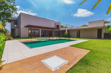 Casa de Condomínio com 4 Quartos à venda, 626m² no Serra Azul, 