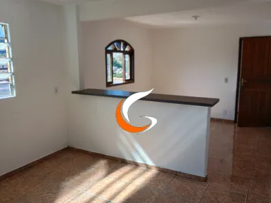 Casa com 2 Quartos para alugar, 70m² no Castelanea, Petrópolis