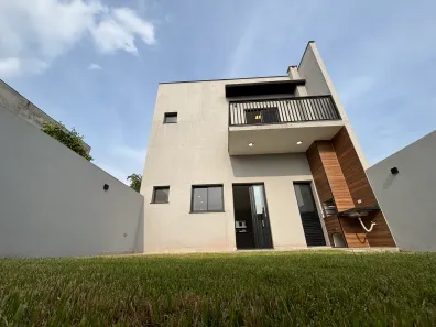 Sobrado com 3 Quartos à venda, 126m² no Laranjeiras, Caieiras