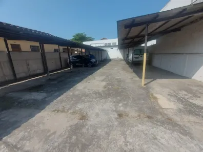 Terreno / Lote / Condomínio à venda, 334m² no Centro, Macaé