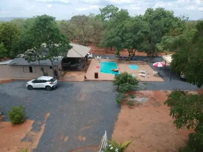 Fazenda / Sítio / Chácara com 2 Quartos à venda, 5000m² no Jardim Califórnia, Formosa
