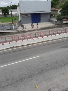 Galpão / Depósito / Armazém para alugar, 320m² no Centro, Maricá