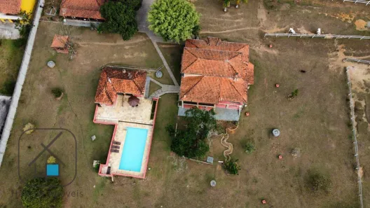 Fazenda / Sítio / Chácara com 4 Quartos à venda, 10000m² no Maracatu, Guararema