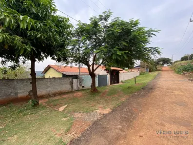 Fazenda / Sítio / Chácara com 4 Quartos à venda, 200m² no Condomínio Horizontal Marajoara, Ibiporã