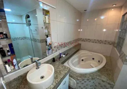 Sobrado com 5 Quartos à venda, 240m² no Guará II, Brasília