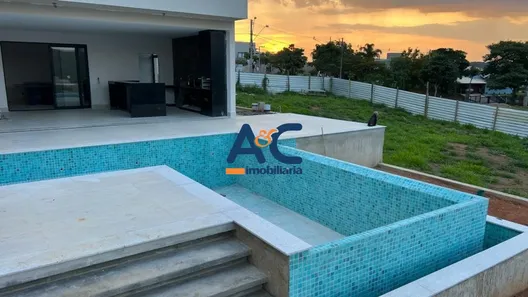 Casa com 4 Quartos à venda, 200m² no , Confins