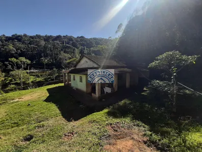 Fazenda / Sítio / Chácara com 3 Quartos à venda, 19000m² no Centro, Juquitiba