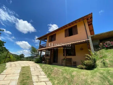 Fazenda / Sítio / Chácara com 4 Quartos à venda, 450m² no Pedro do Rio, Petrópolis