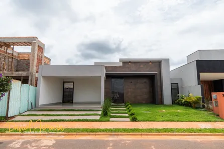 Casa de Condomínio com 3 Quartos à venda, 165m² no Setor Habitacional Tororó, Brasília