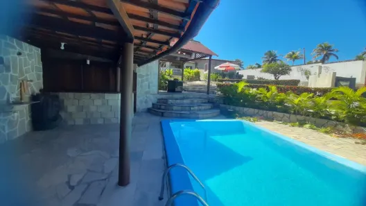 Sobrado com 5 Quartos à venda, 230m² no Carapibus, Conde