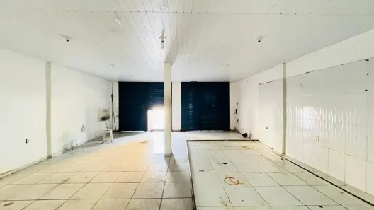 Loja / Salão / Ponto Comercial para alugar, 40m² no Vila Carvalho (Vila Inhomirim), Magé