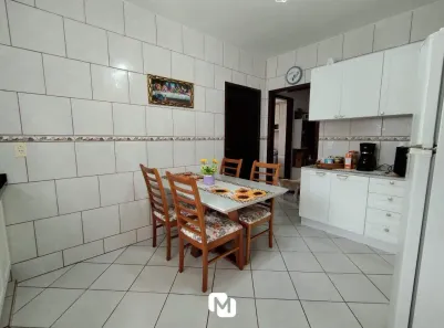 Casa com 2 Quartos à venda, 90m² no Escola Agrícola, Blumenau