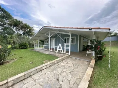Fazenda / Sítio / Chácara com 3 Quartos à venda, 240m² no Porta do Sol, Mairinque